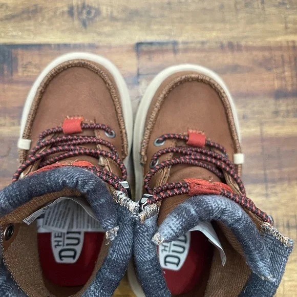 Hey Dude Kids Boots in Brown and Red “Bradley” - Picture 6 of 11